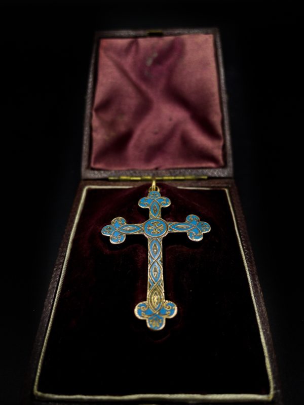 Croix reliquaire en or 18K Napoléon III