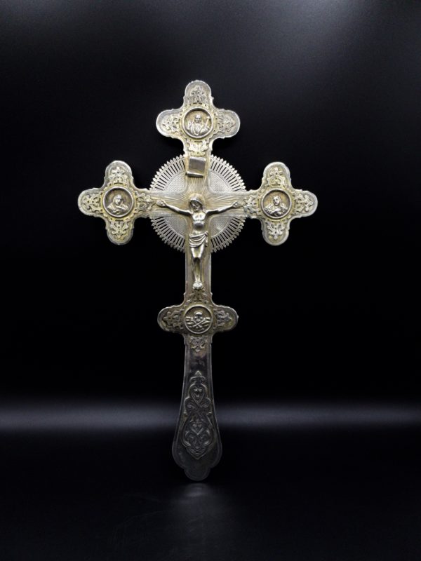 Croix reliquaire russe en argent massif, 1877